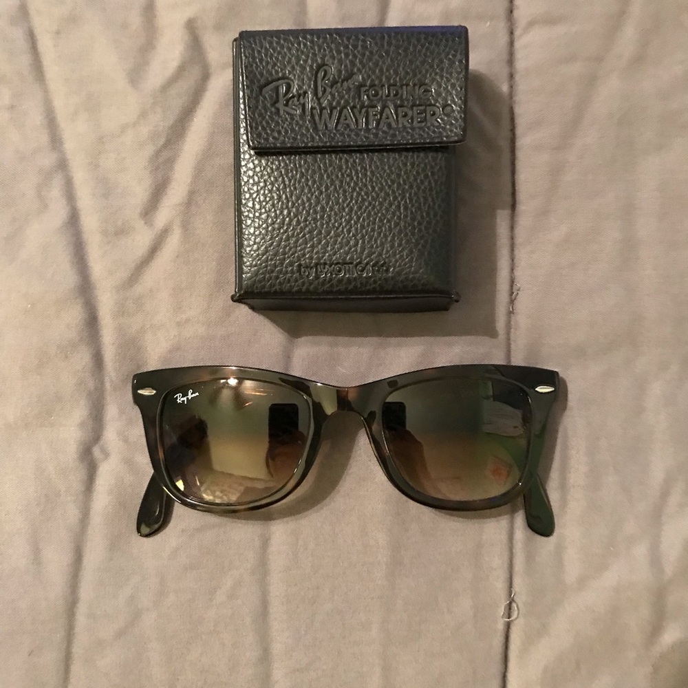 Ray-Ban Folding Wayfarer